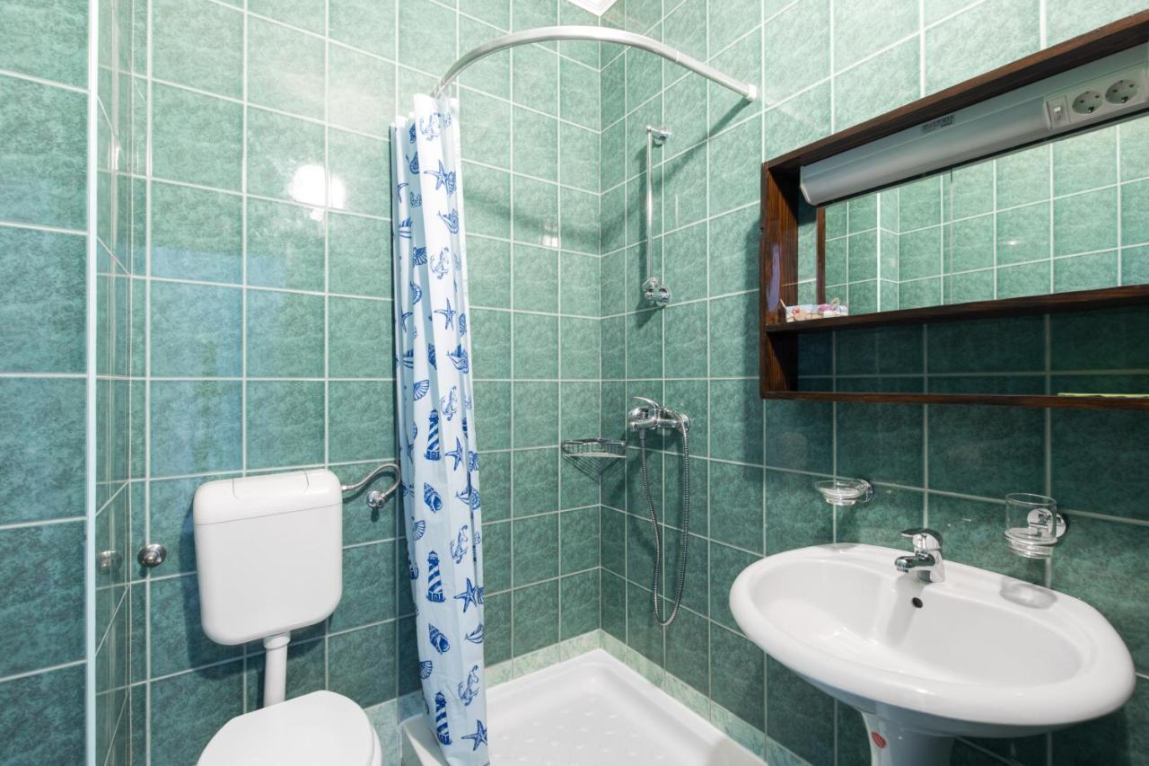 Pape Punat Hotell Eksteriør bilde