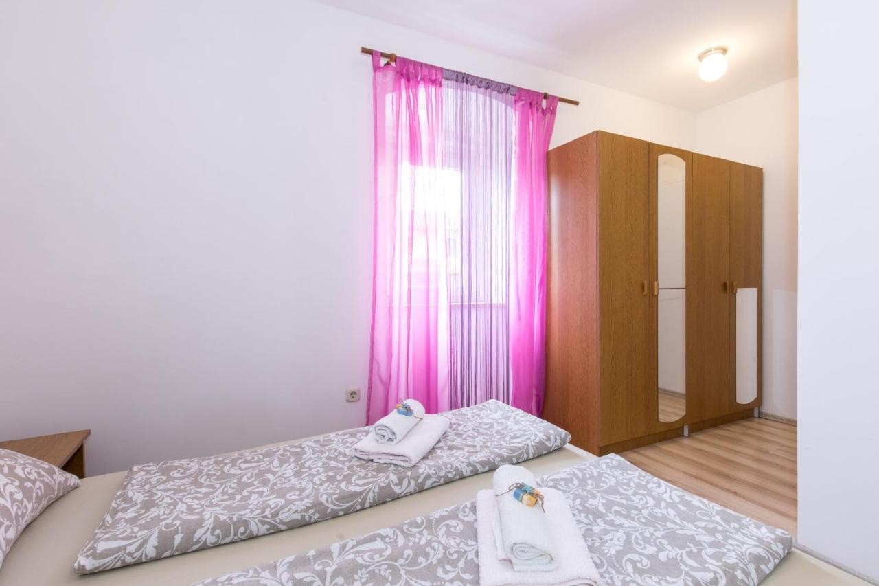 Pape Punat Hotell Eksteriør bilde